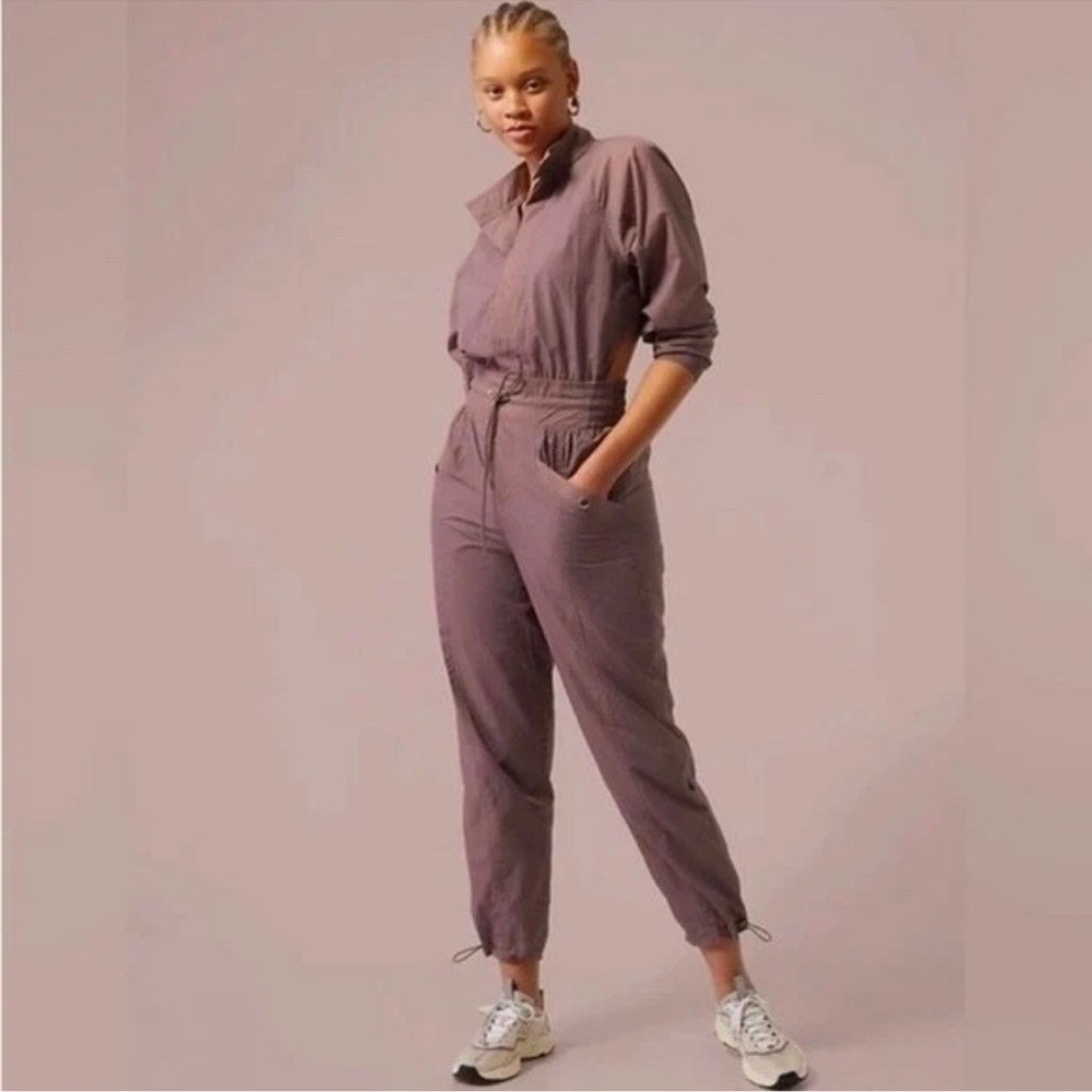 Athleta x Alicia Keys Utility Jumpsuit Size 24 Plus Smoked Almond Nylon